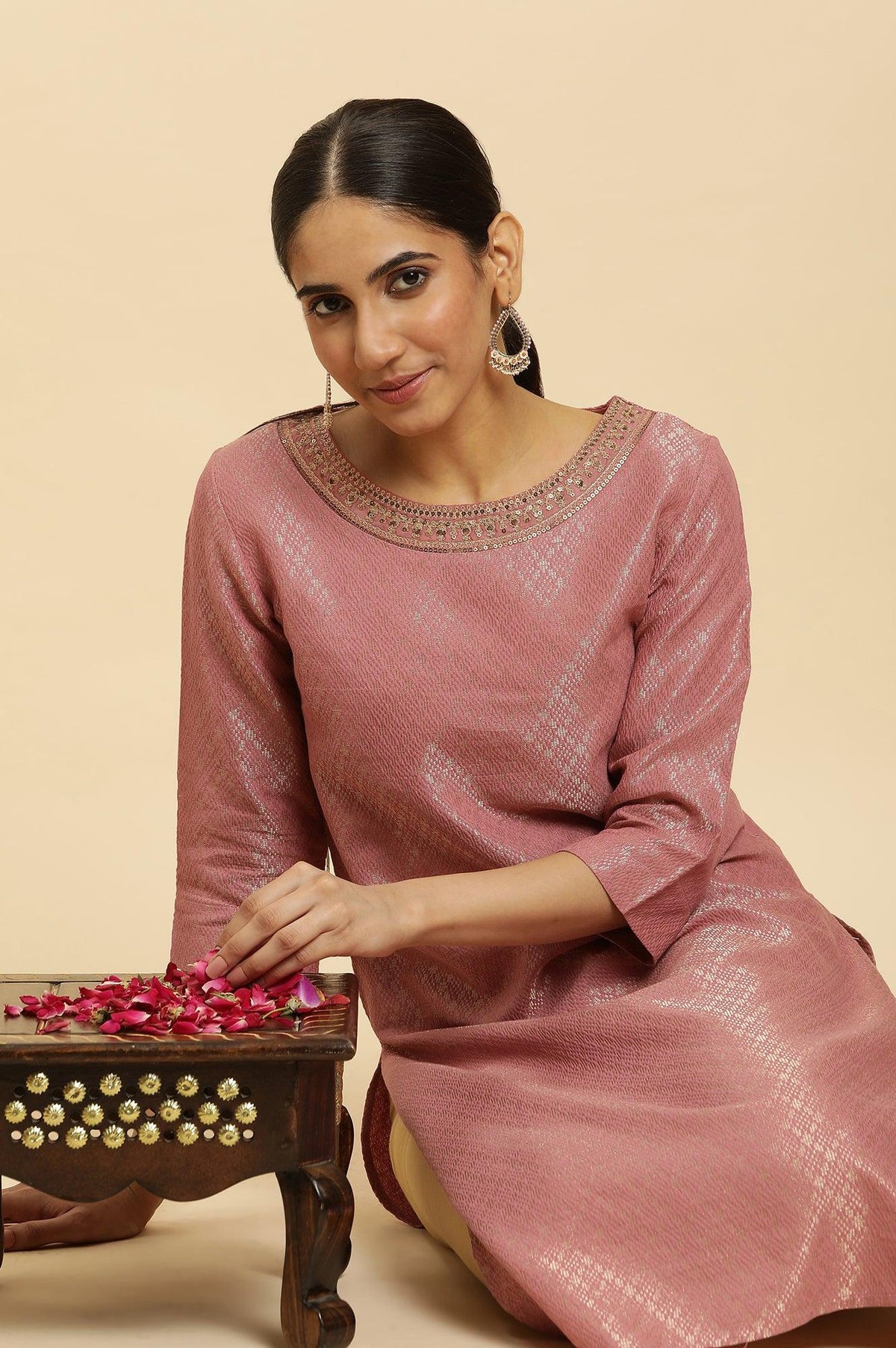 Purple Dobby Embellished Kurta - XS
