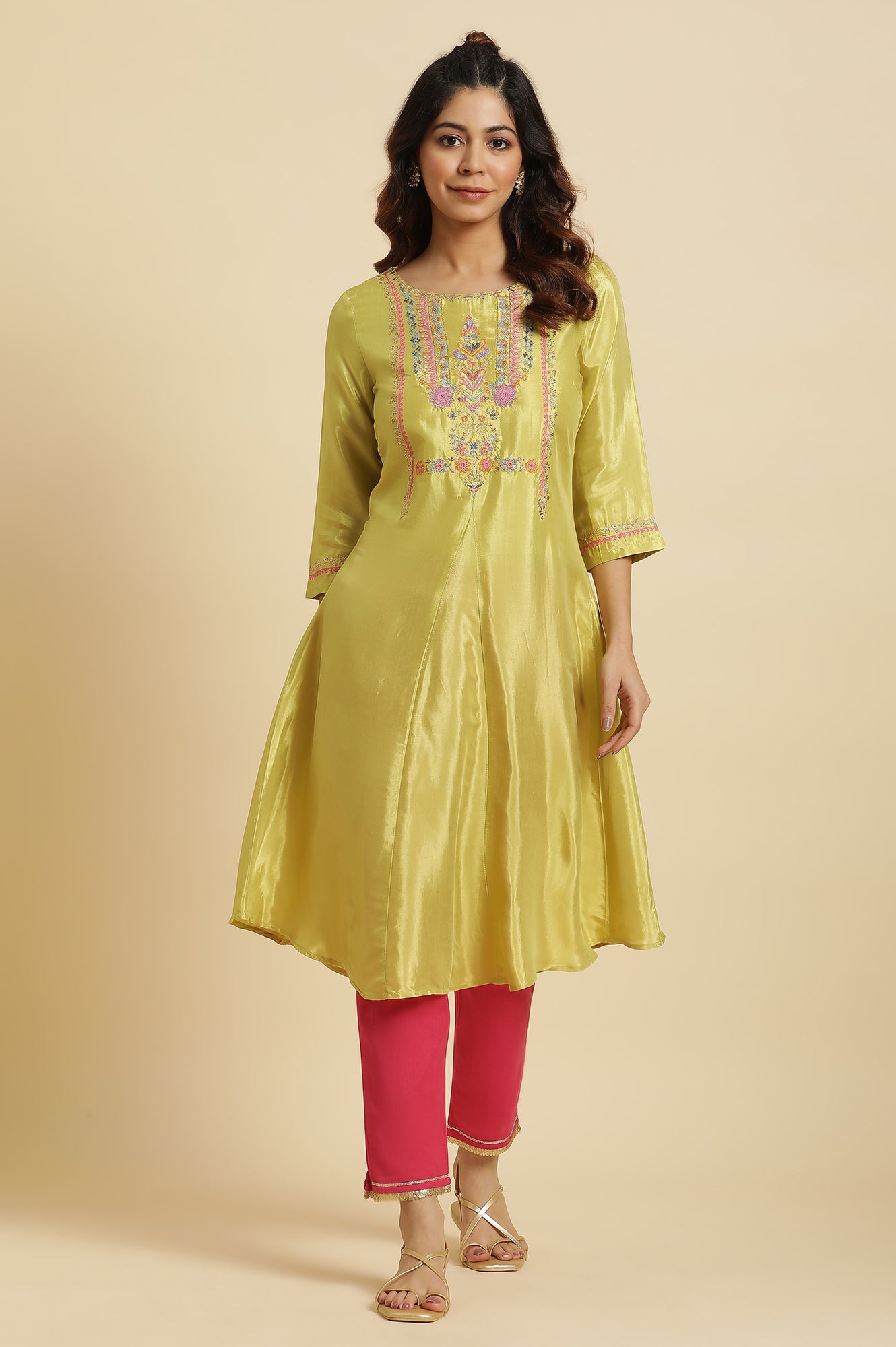 Green Embroidered Shantun Festive Kurta