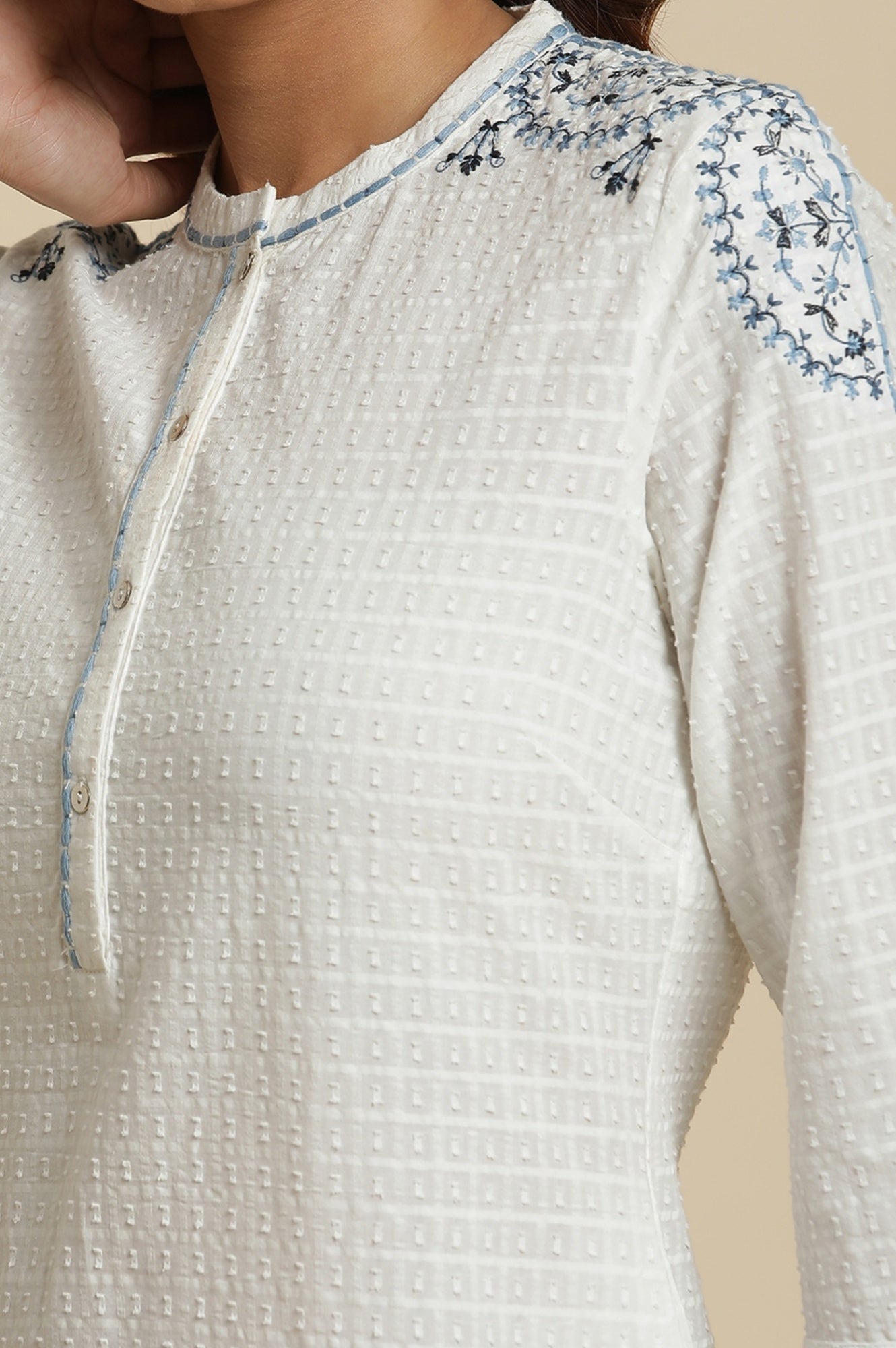 White Thread Embroidered Textured Cotton Kurta
