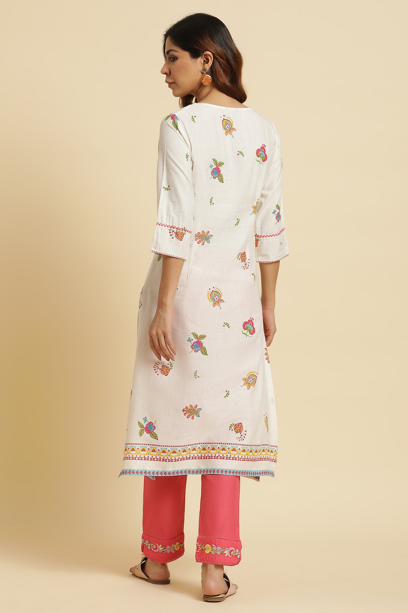 White Straight Kurta With Multi-Coloured Floral Print