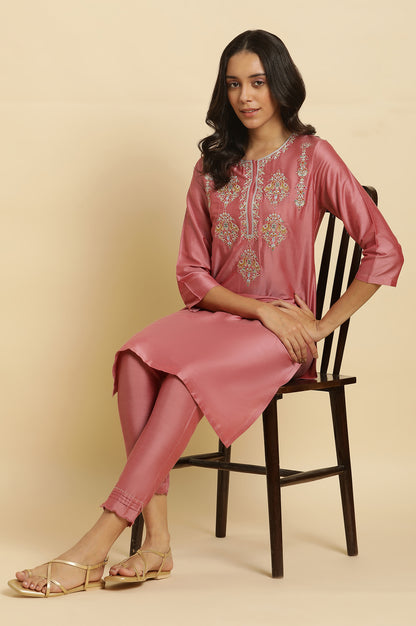 Pink Embroidered Thread Work Straight Kurta