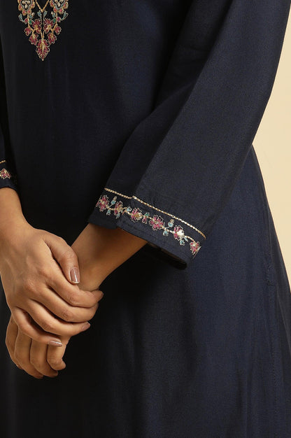 Blue Chunky Thread Embroidered Festive Kurta - wforwoman