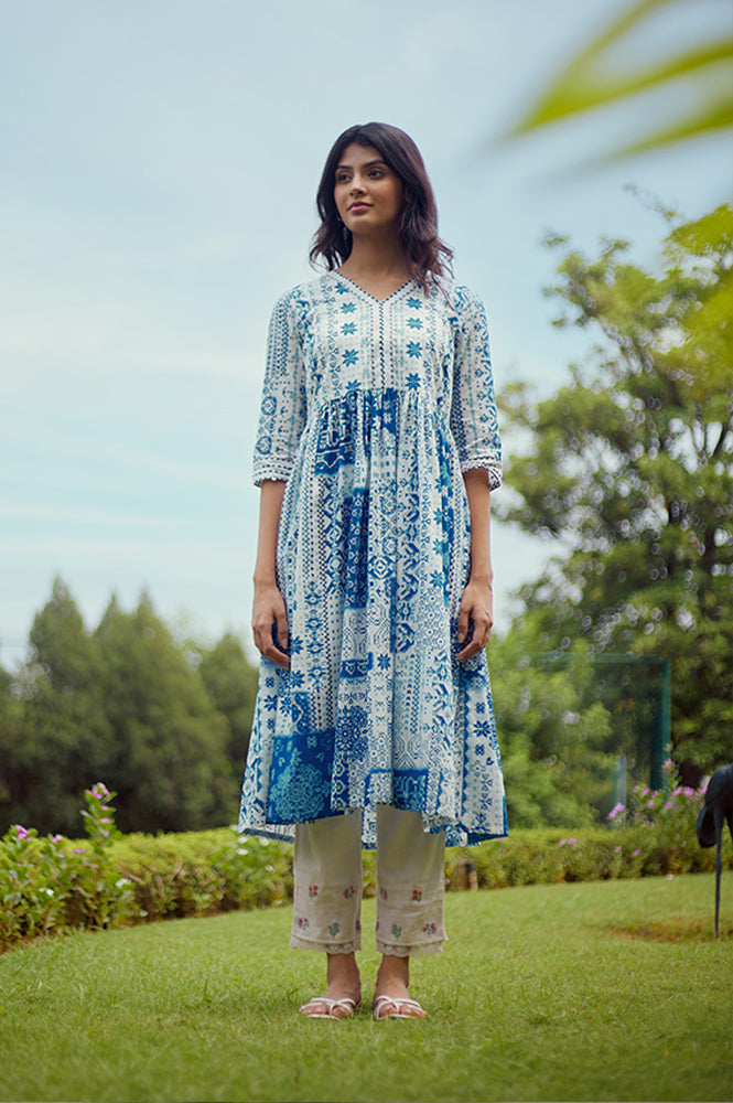 Ecru Flared Kurta With Blue Geometric Print - XS