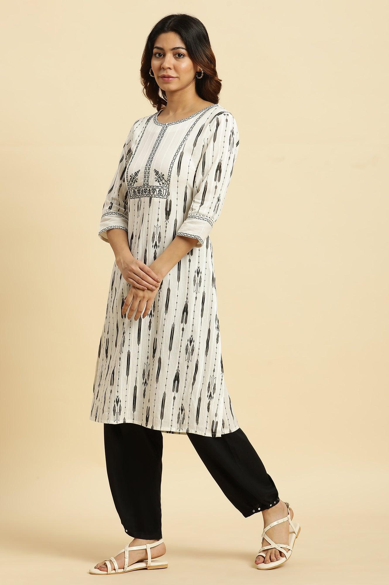 Off-White Textured Cotton Kurta With Black Ikkat Print - wforwoman
