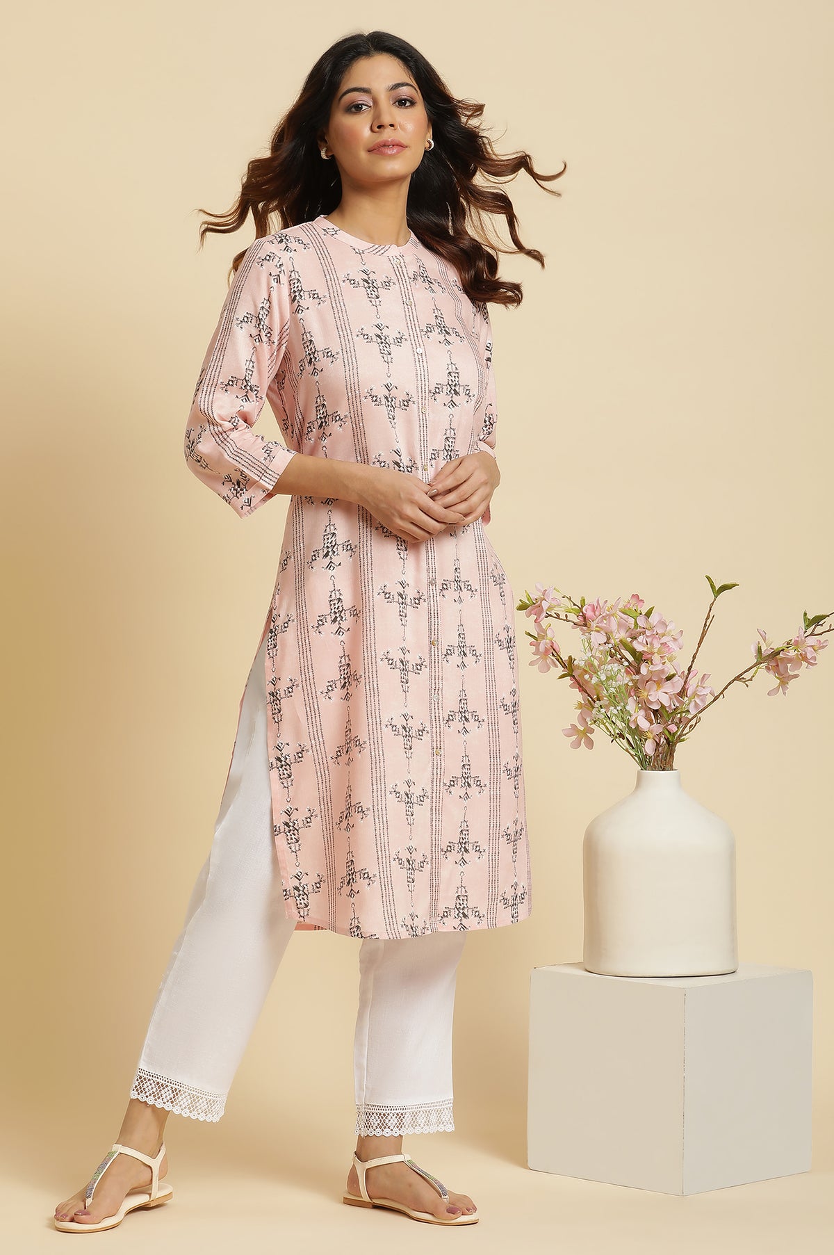 Pink Geometric Straight Rayon Kurta - XS