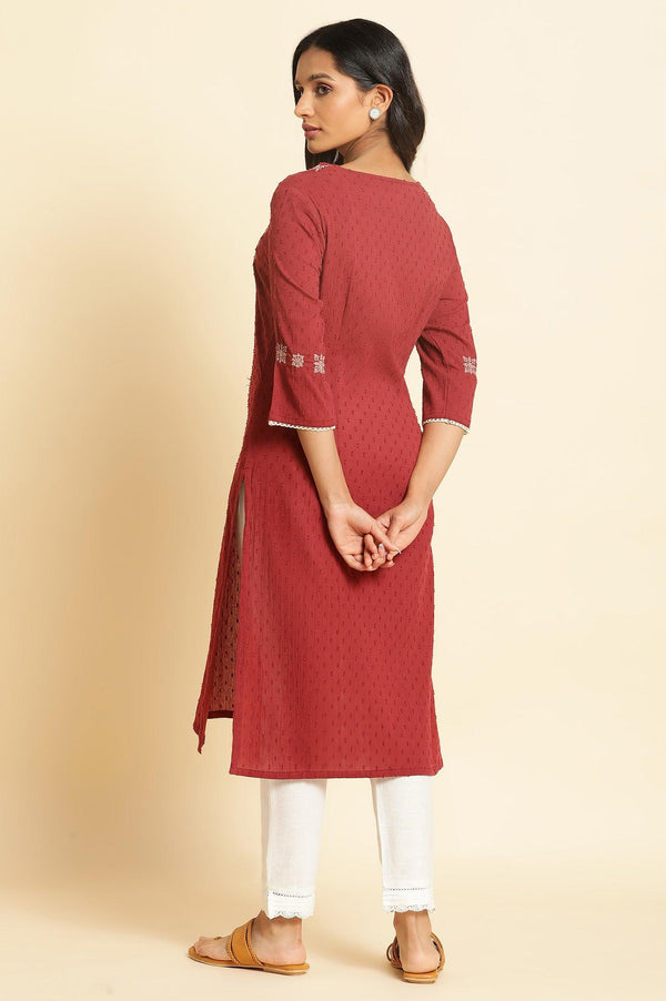 Maroon Crinkled Swiss Dot Kurta With Embroidery