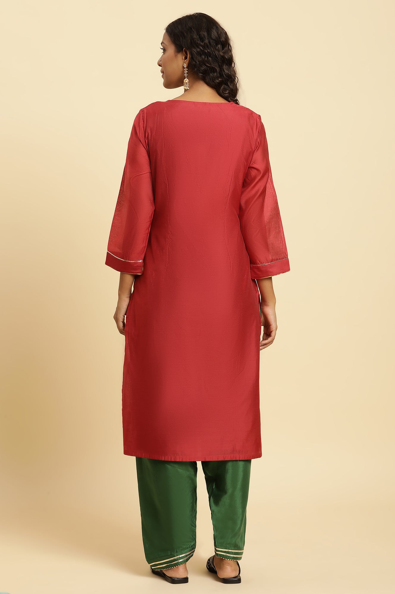 Red Solid Embroidered Dori Straight Chanderi Kurta