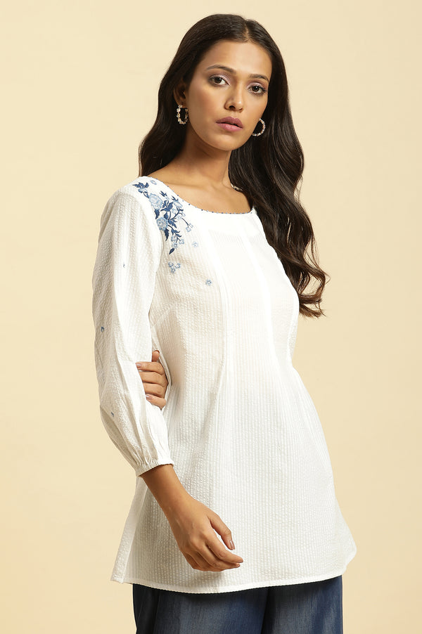 White Front Pleated Top With Embroidery