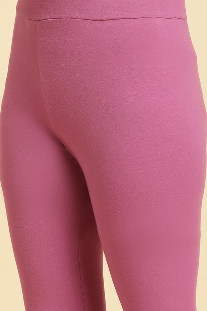 Purple Knitted Solid Tights