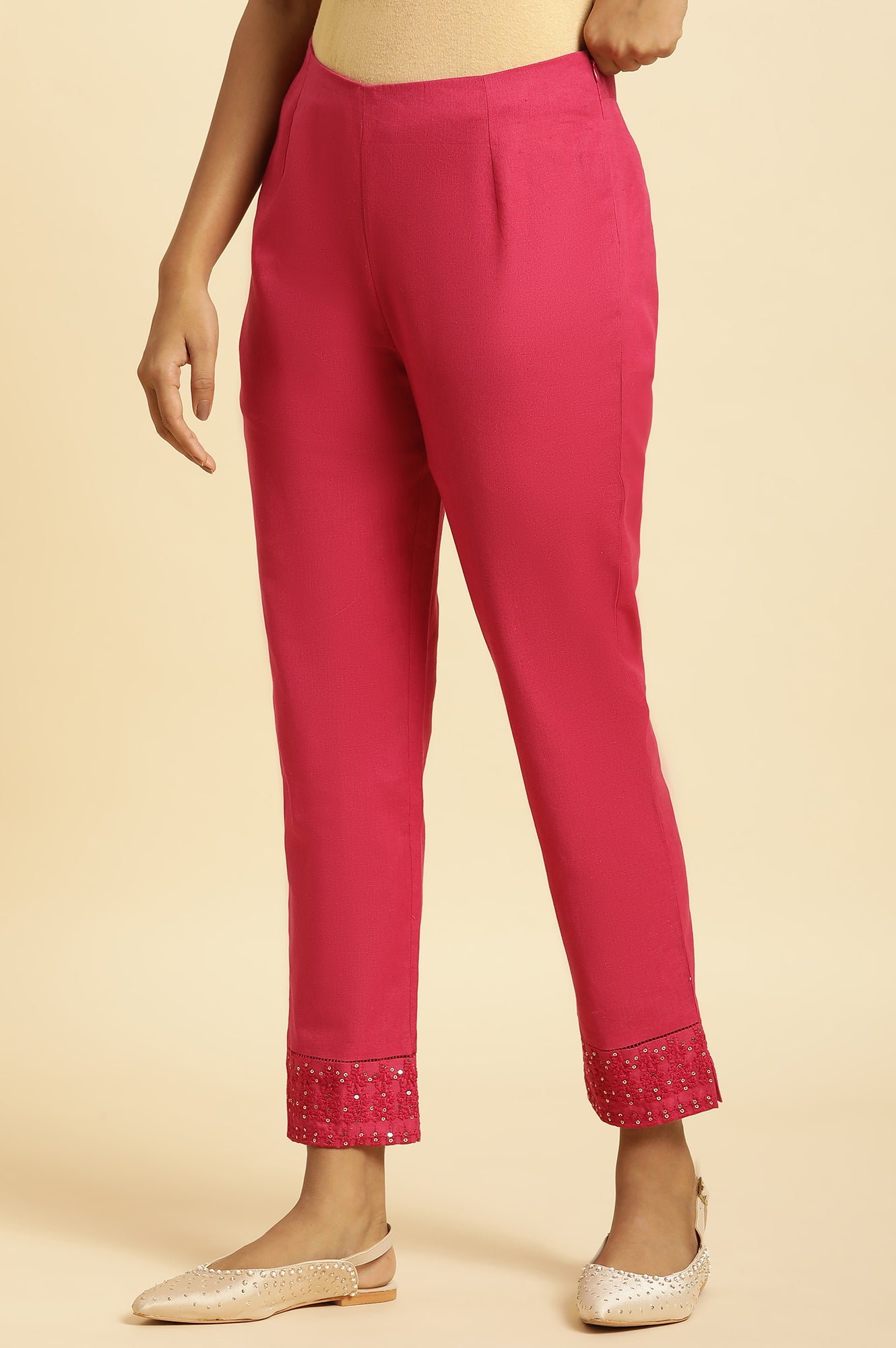 Pink Solid Embroidered Slim Cotton Pant