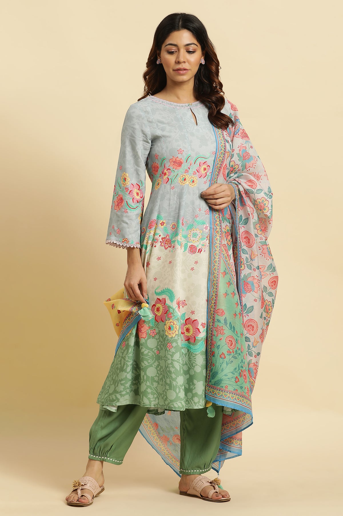 Multi-Coloured Printed Chanderi Dupatta With Tassels - FS