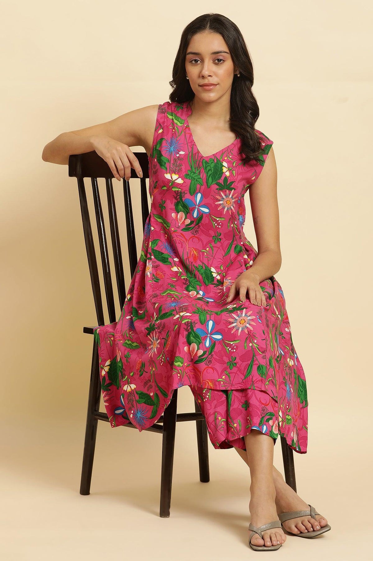 Pink Floral Printed Sleeveless Kurta & Pants Co-Ord Set - XS