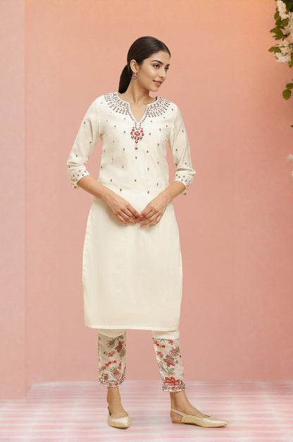 Ecru Chanderi Embroidered Kurta Set with Slim Pants and Dupatta