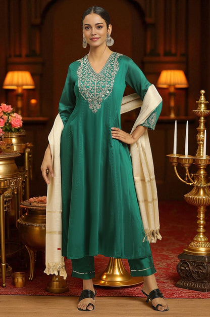 Green Panelled Embroidered Kurta, Slim Pants And Dupatta Set