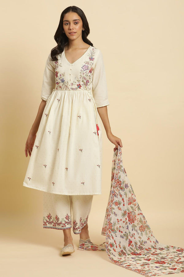 new dress collection for ladies How to Style Short Party Dresses for Ladies in Kampala - Latest Styles