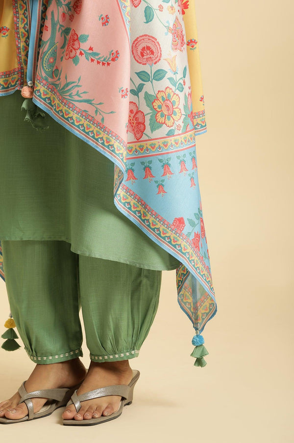 Green Solid Kurta, Printed Gilet and Pants Set