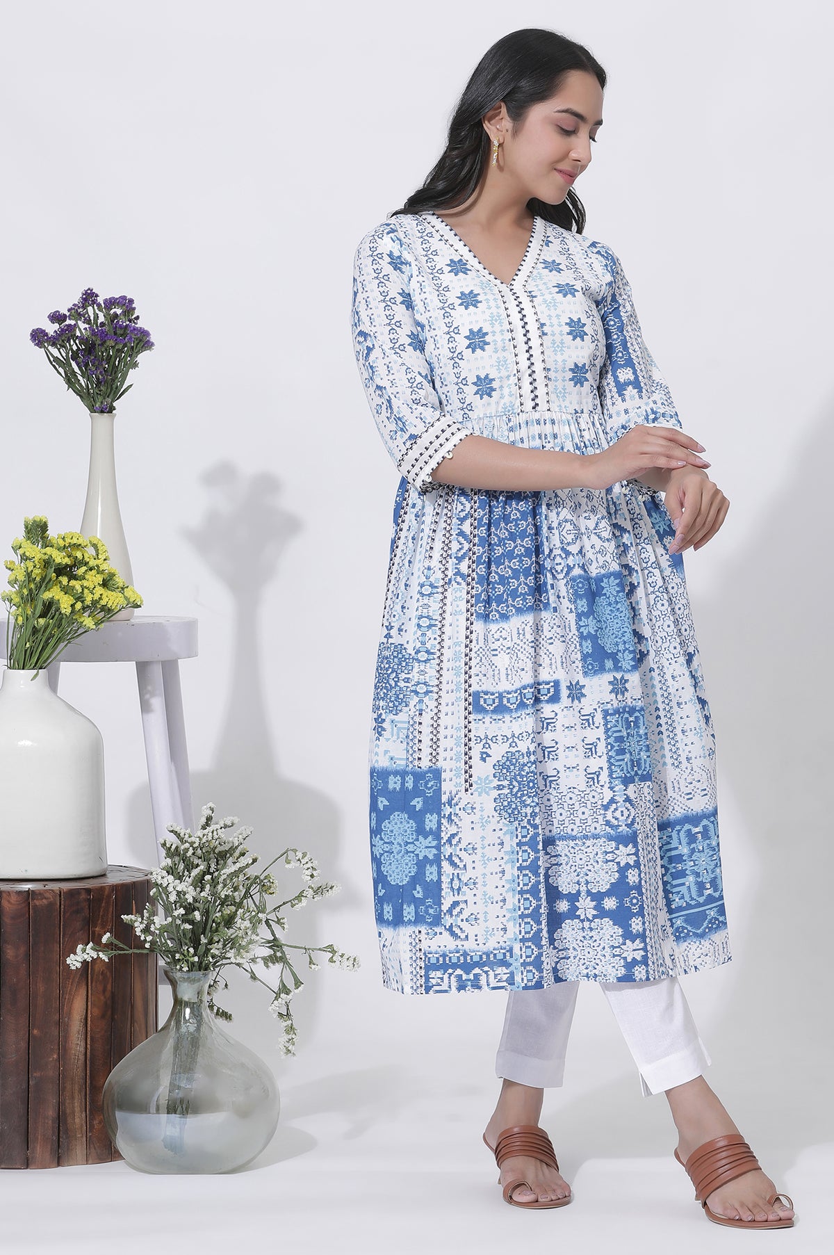 White And Blue Cotton Printed Flared Kurta And Pants Set - XS