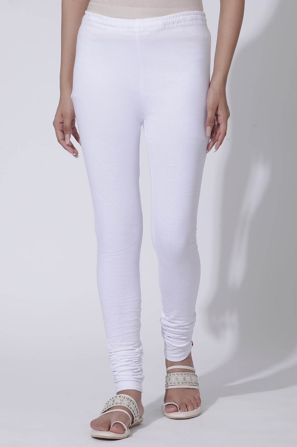 White Solid Skinny Fit Cotton Churidar - S