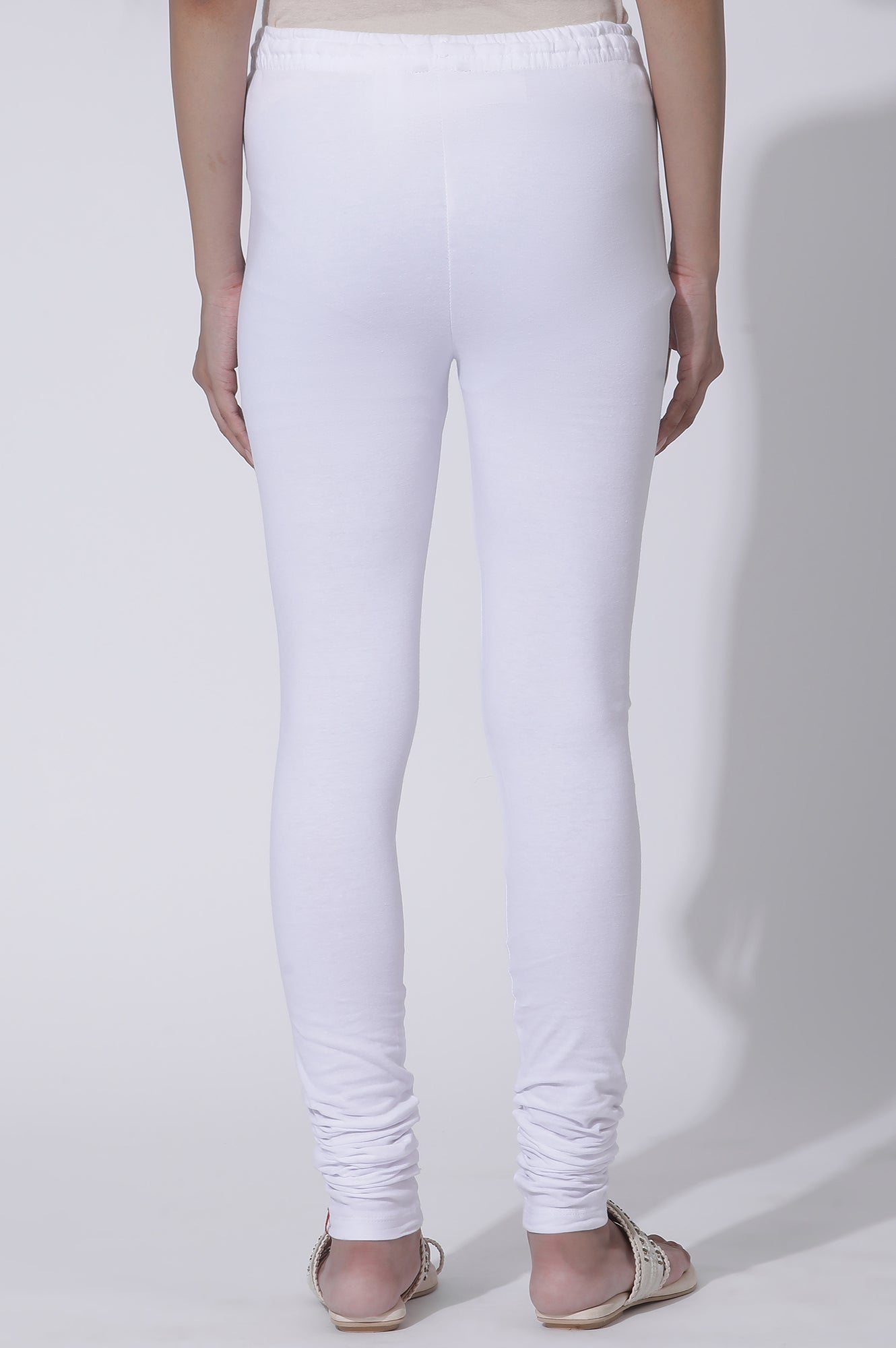 White Solid Skinny Fit Cotton Churidar