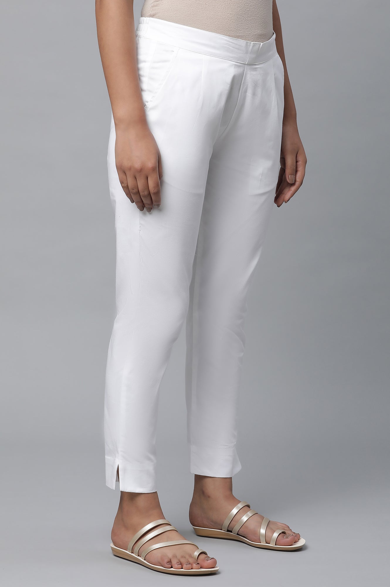 White Solid Straight Fit Cotton Pants With Elasticated Waist