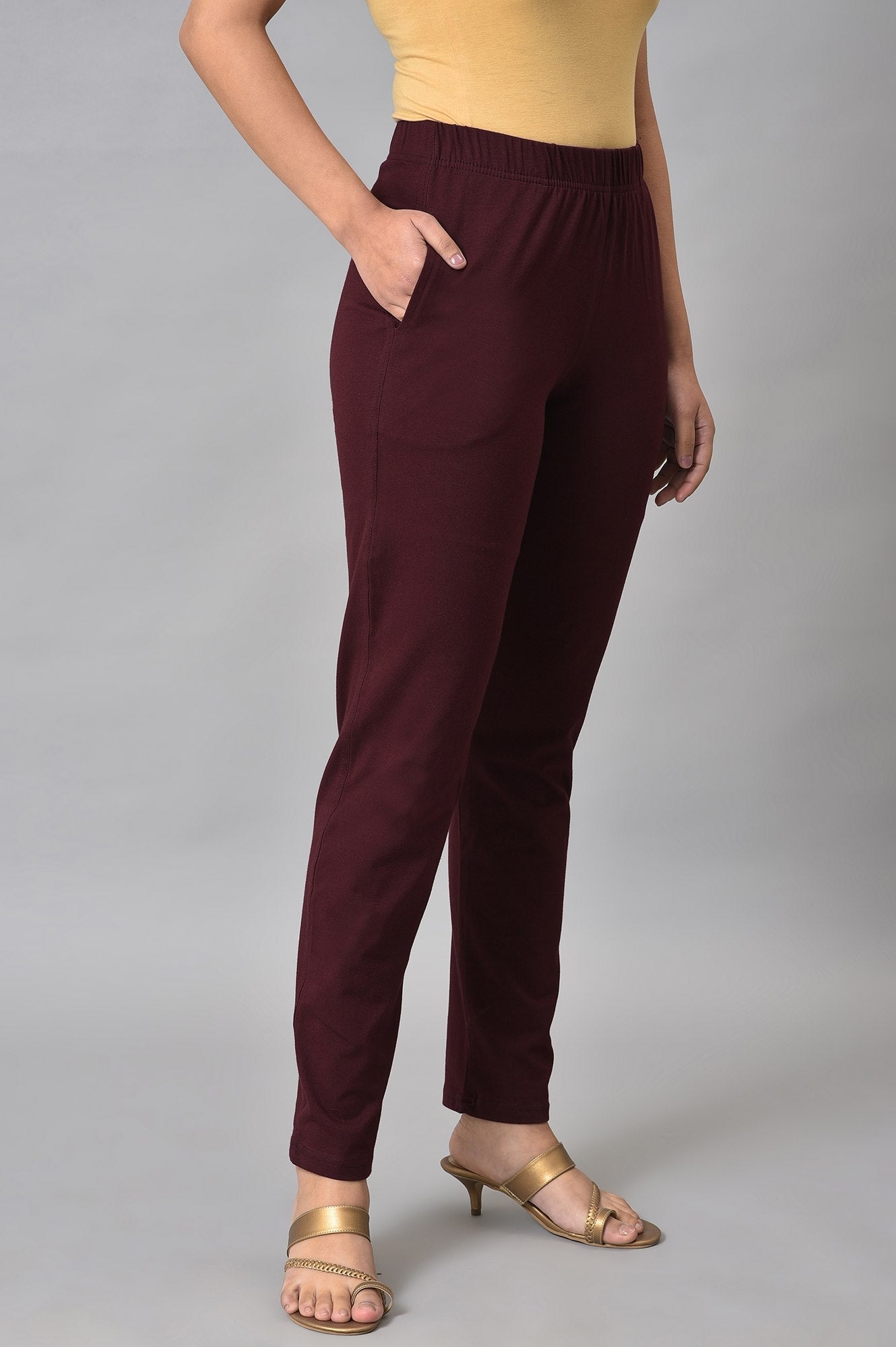 Maroon Solid Straight-fit Cotton Pants with Elasticated Waist