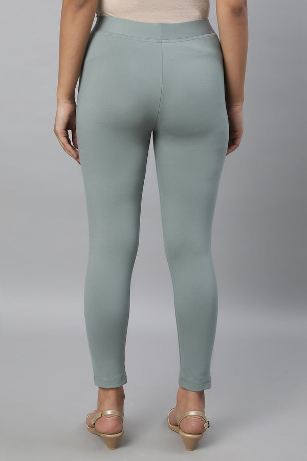 Elleven Women's Green Solid Skinny Fit Yoga Tights With Elasticated Waistband