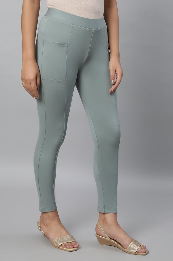 Elleven Women's Green Solid Skinny Fit Yoga Tights With Elasticated Waistband