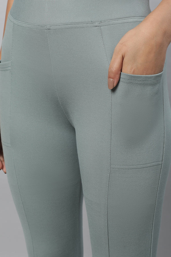 Elleven Women's Green Solid Skinny Fit Yoga Tights With Elasticated Waistband