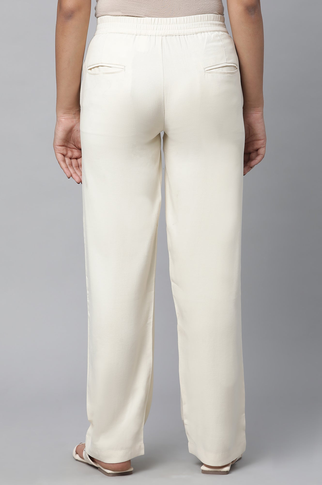 Off White Solid Straight-fit Rayon Pants with Pintuck Detail