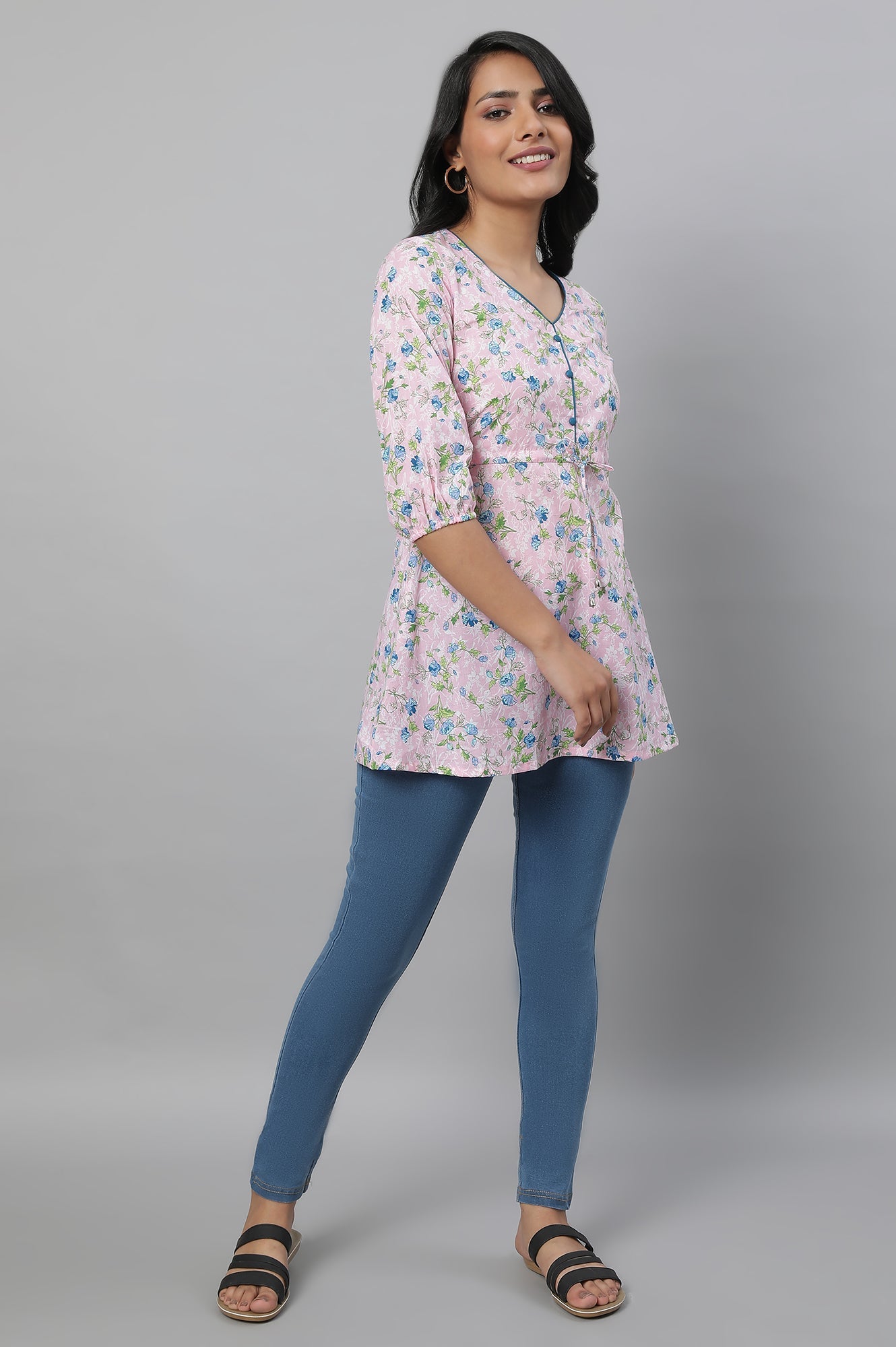 Ice Blue Solid Skinny-fit Denim Jeggings with Slip-On Closure