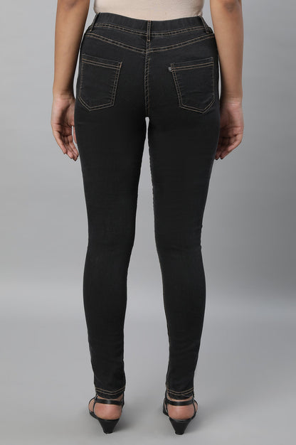 Grey Solid Skinny Fit Denim Jeggings With Slip On Closure