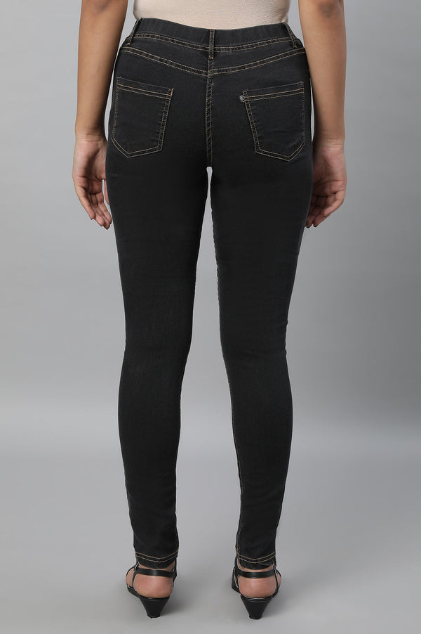 Grey Solid Skinny Fit Denim Jeggings With Slip On Closure