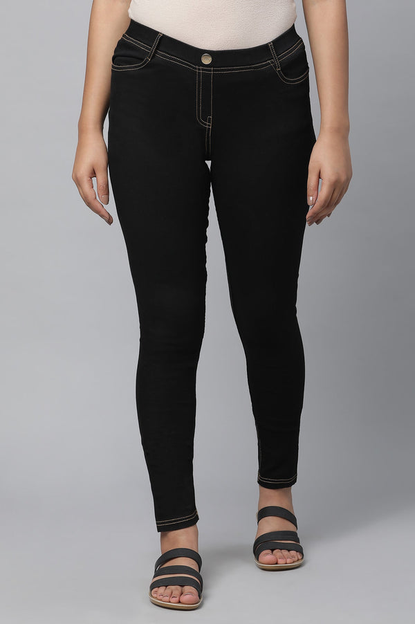 Black Solid Skinny Fit Denim Jeggings With Elasticated Waist