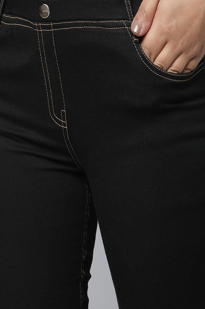 Black Solid Skinny Fit Denim Jeggings With Elasticated Waist