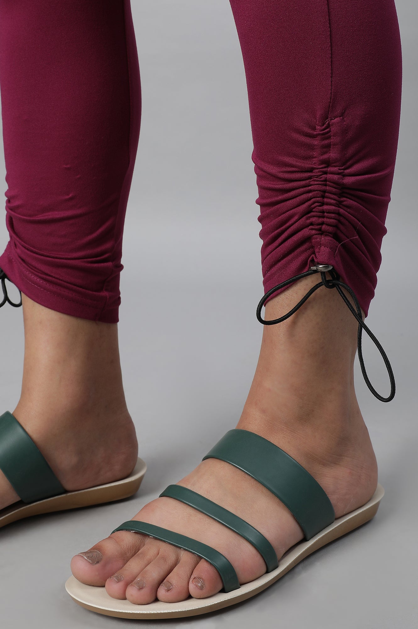 Purple Solid Skinny Fit Tights With Drawstring Detail