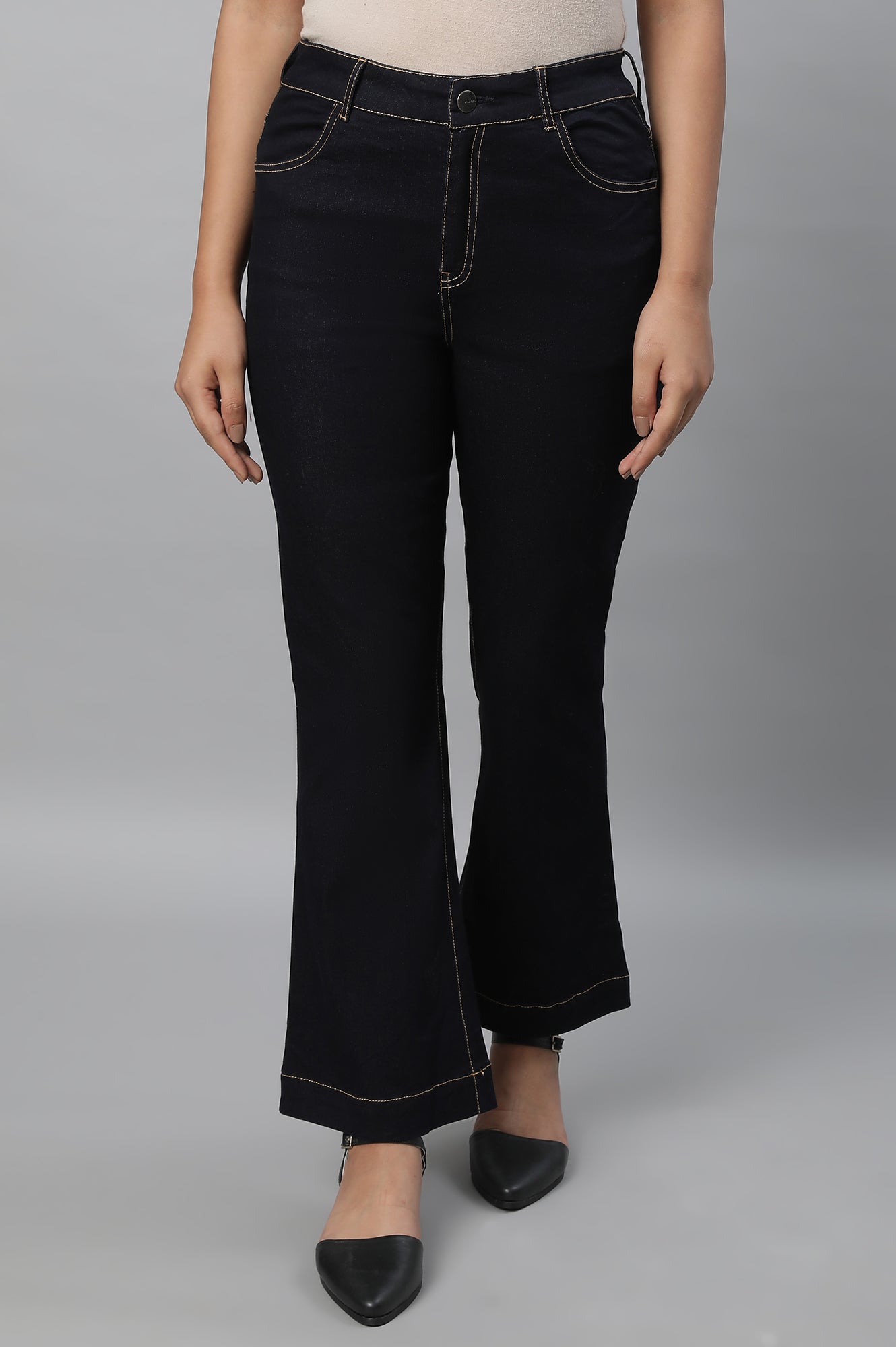 Blue Solid Boot-cut Denim Jeans with Front Zip