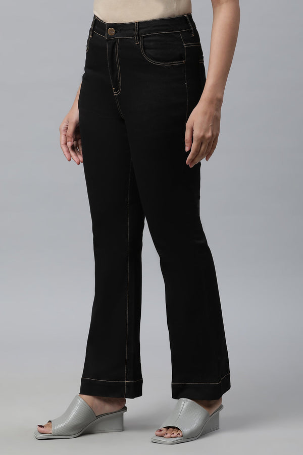 Black Solid Boot Cut Denim Jeans With Front Zip Closure