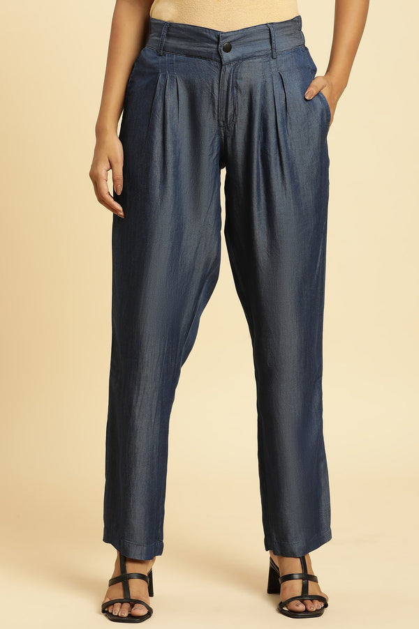 Blue Solid Straight Fit Denim Pants With Pleated Detail