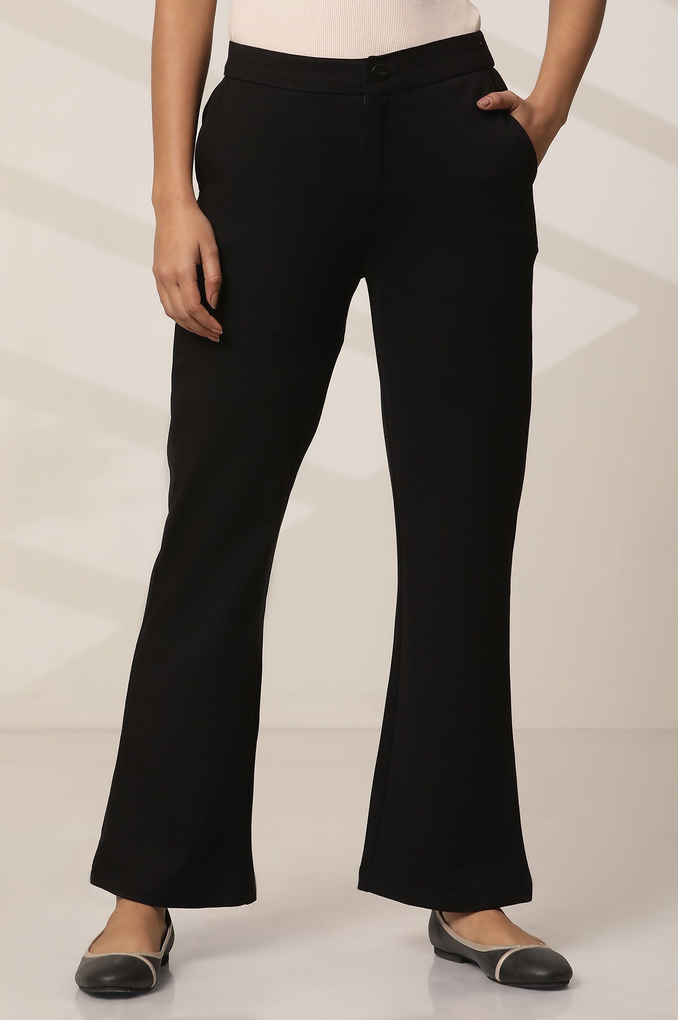 Black Solid Straight Fit Pants With Elasticated Waist