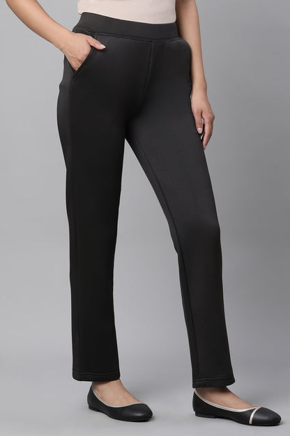 Black Solid Straight Fit Pants With Side Pockets