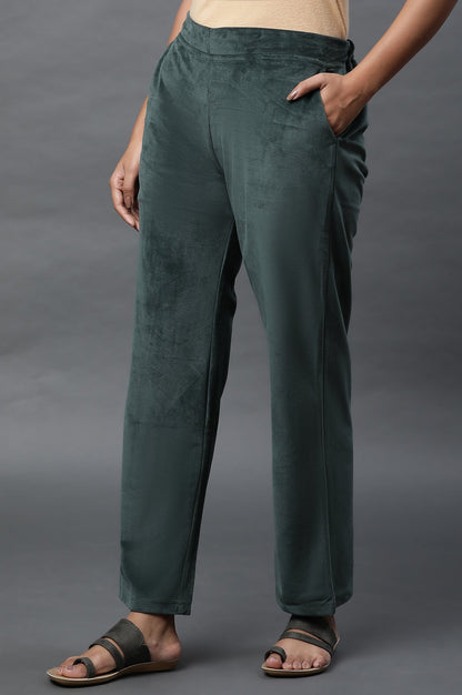 Green Solid Straight Fit Velvet Pants With Elasticated Waist