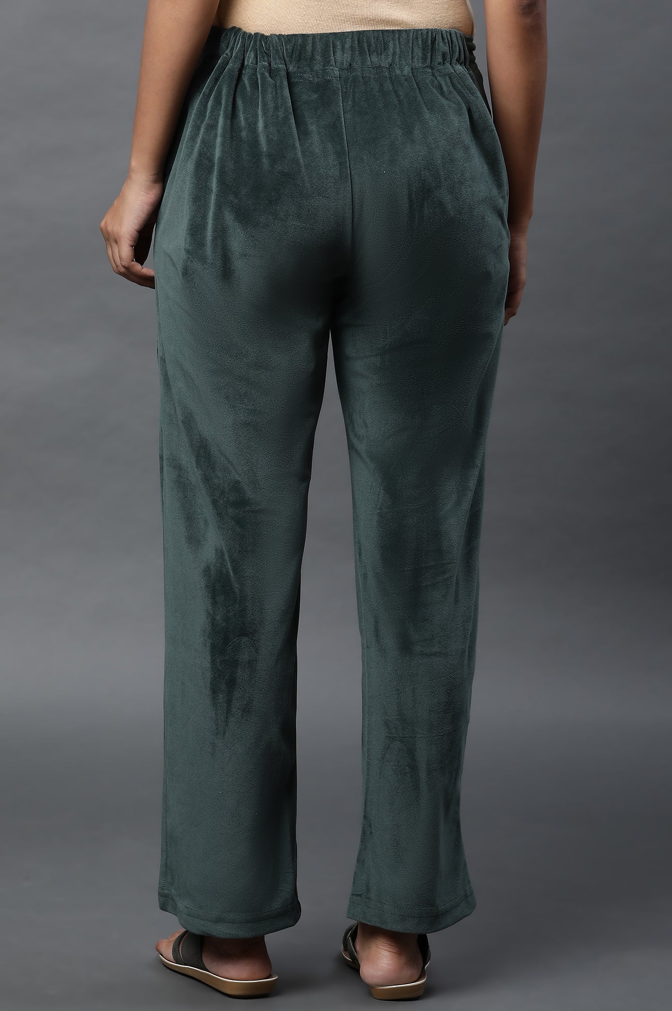 Green Solid Straight Fit Velvet Pants With Elasticated Waist