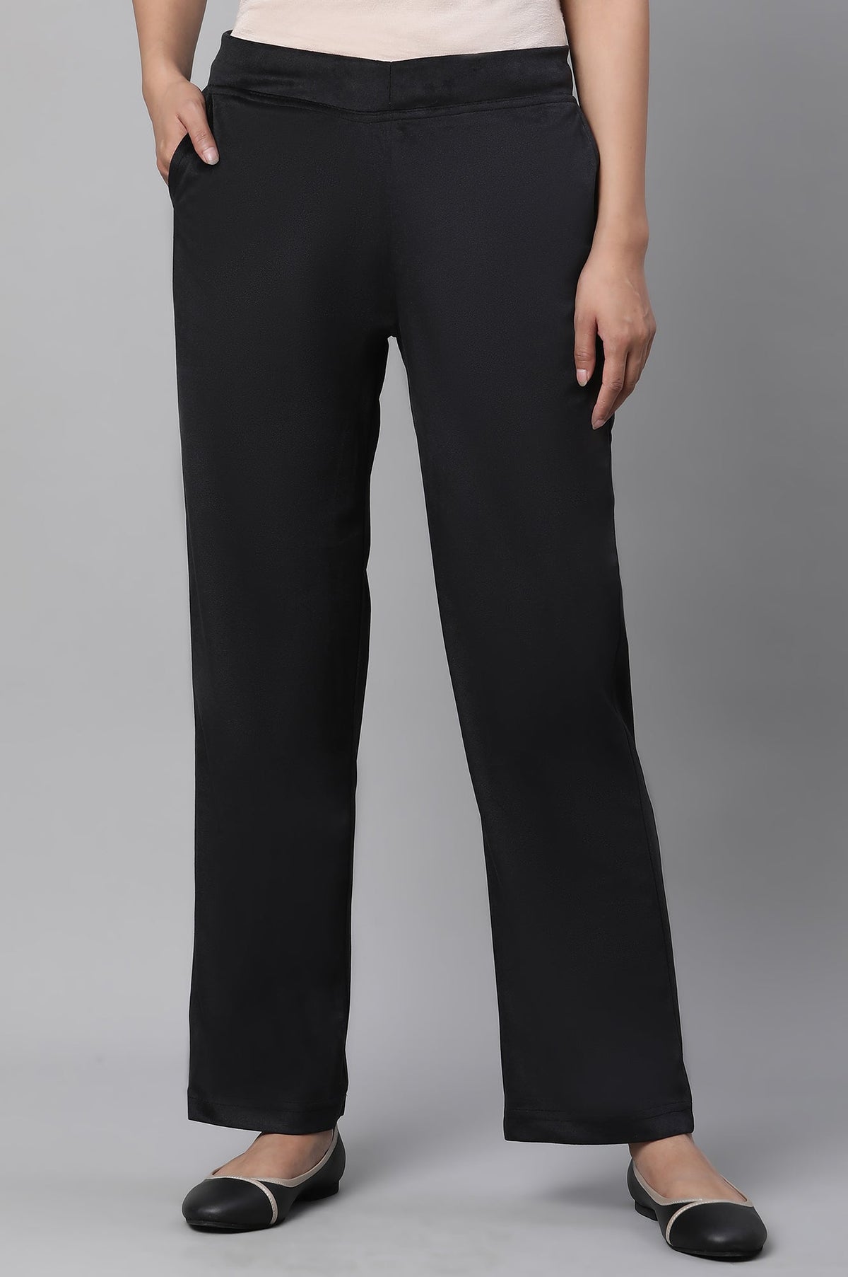 Elleven Women's Black Solid Straight Fit Pants With Elasticated Waist - S