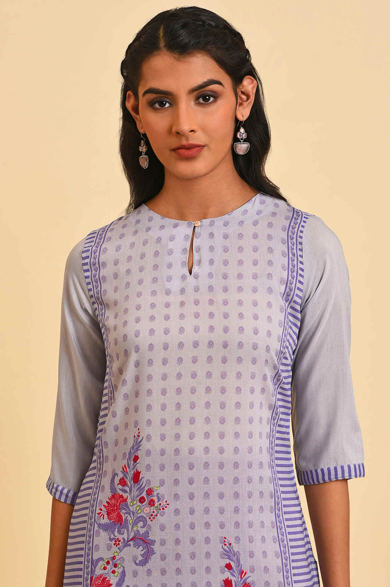 Purple Straight Kurta and Parallel Pant Set