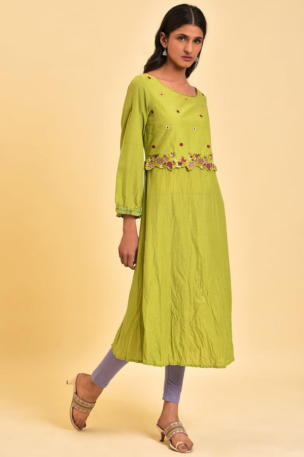 Green Embroidered Crinkled kurta