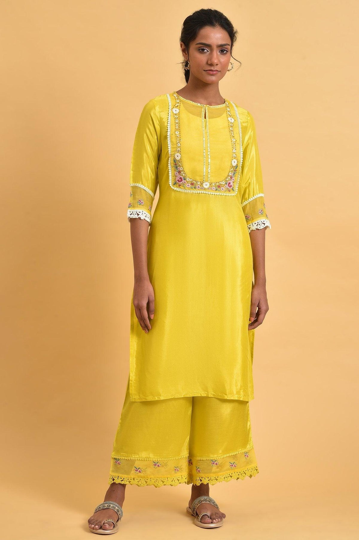 Yellow Embroidered Shantun Plus Size Festive kurta - 20