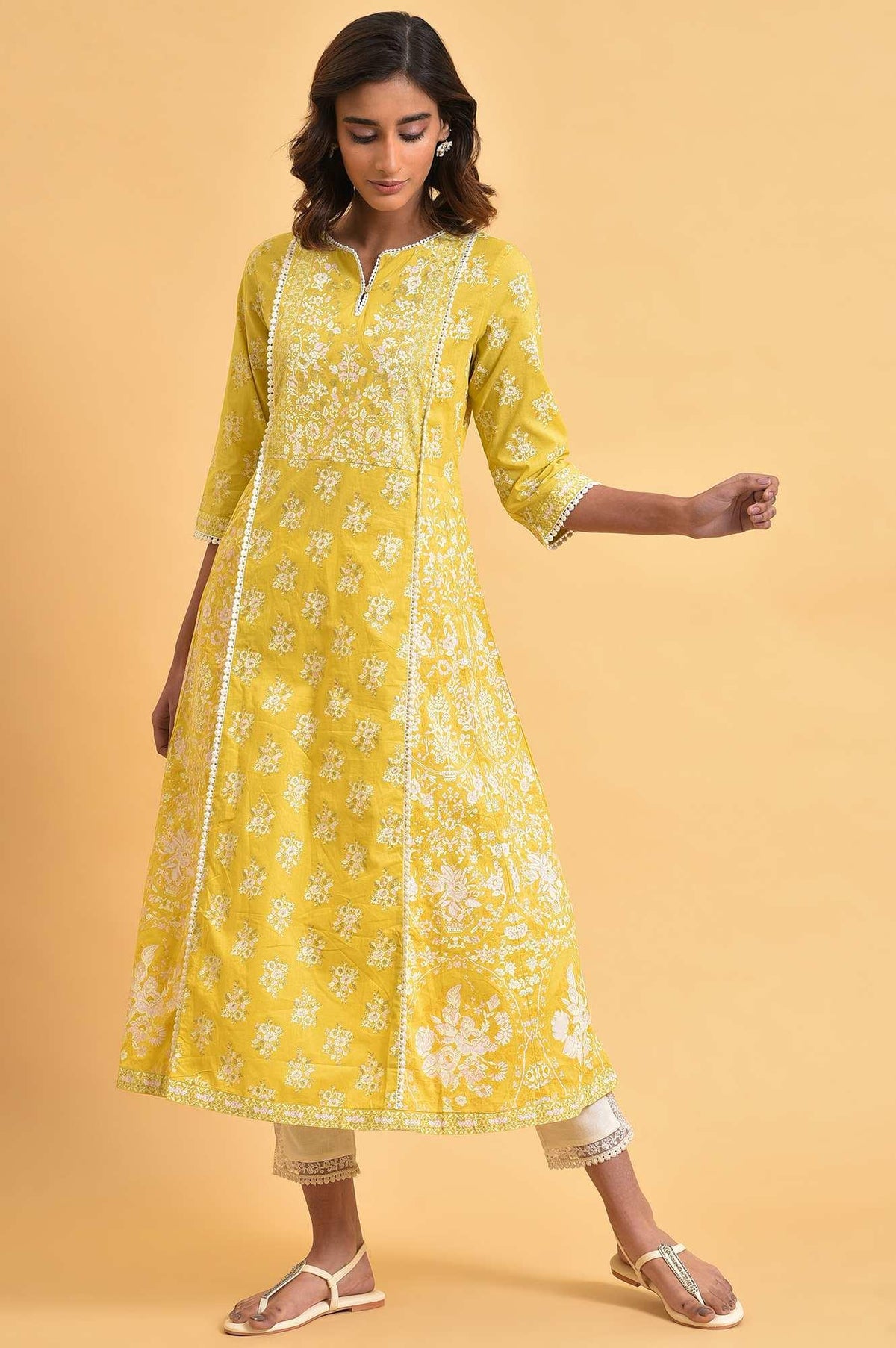 Yellow Cotton Floral Printed Flared kurta - XS