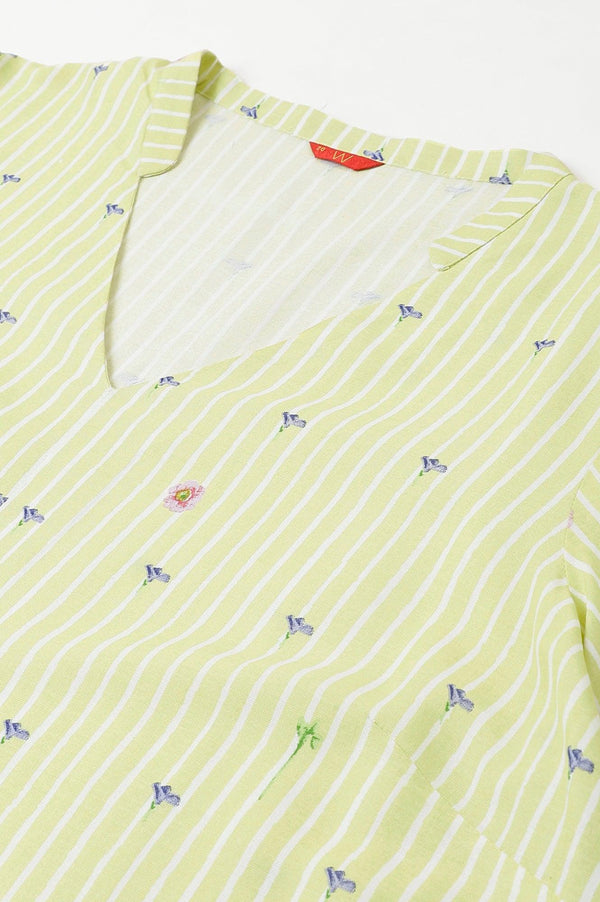 Plus Size Light Green A-Line kurta With Multi-Coloured Print