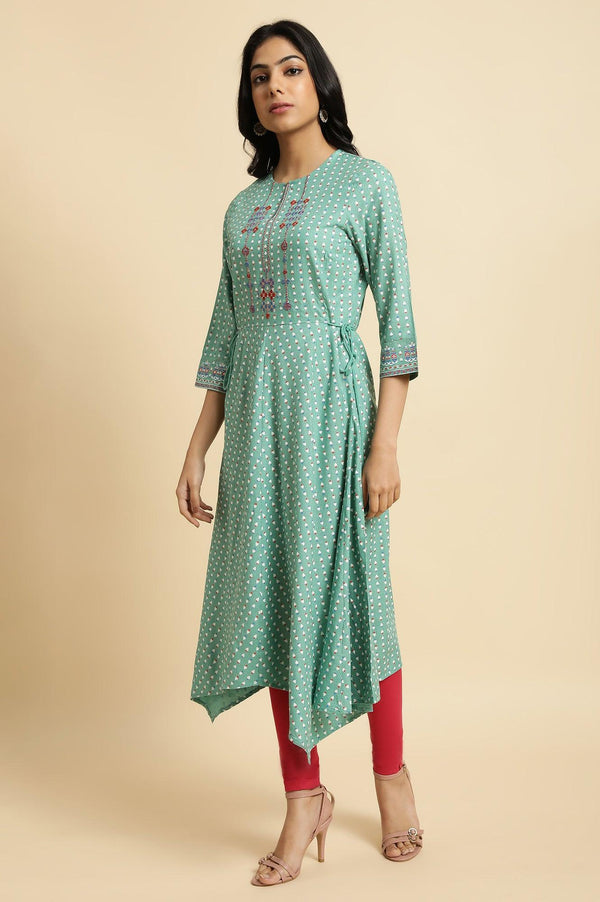 Green Embroidered Asymmetric kurta