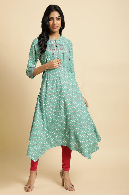 Green Embroidered Asymmetric kurta - wforwoman